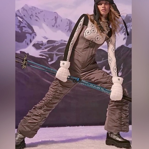 LIFT LOVE SKI SUIT BY FREE PEOPLE - Picture 7 of 17